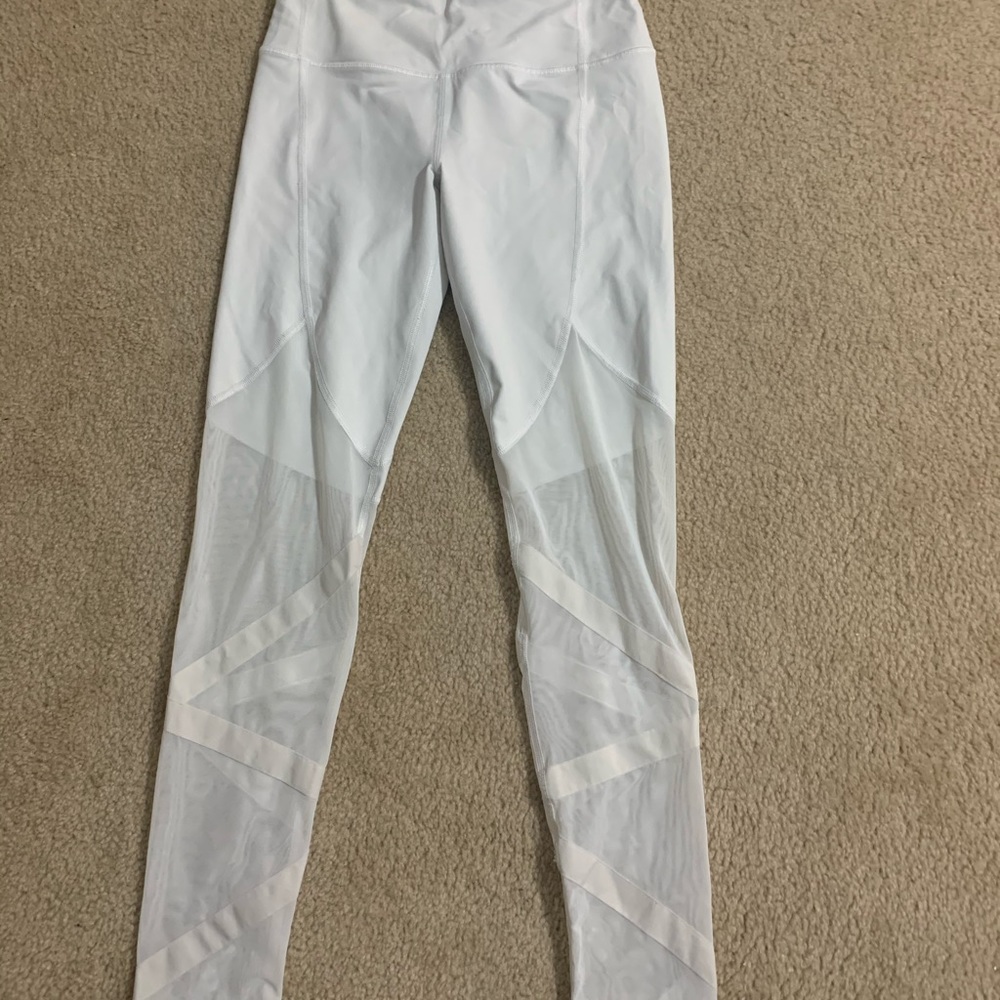 Cute Victoria secret workout leggings